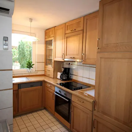 House Cora Apartment Punat